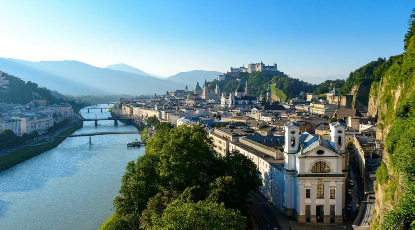 Panorama de Salzburgo de Mönchsberg. Foto: Turismo de Salzburgo GmbH/ G. Breitegger   