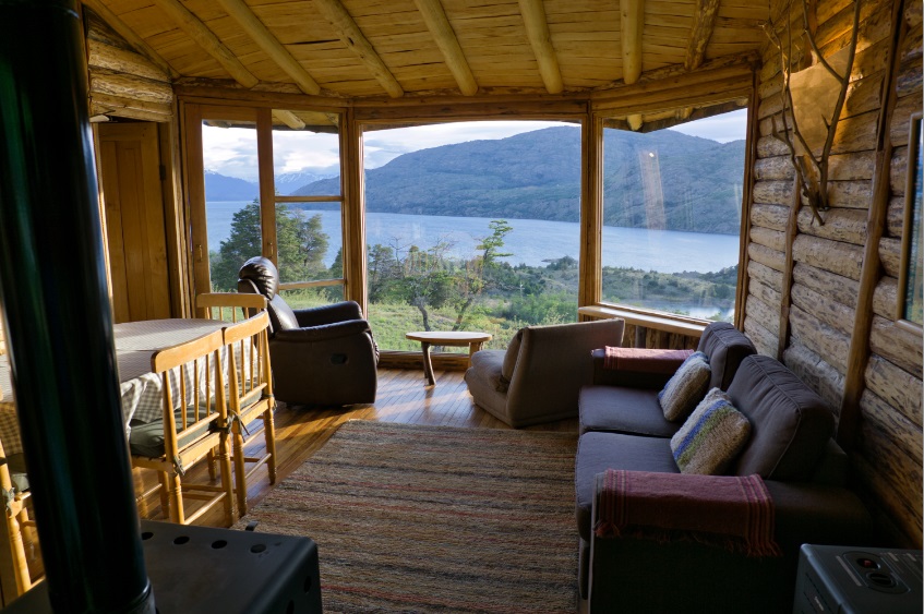 Ecolodge aconchegante na Patagônia chilena com vista esplêndida para o Lago General Carrera oferece experiências formidáveis a seus hóspedes