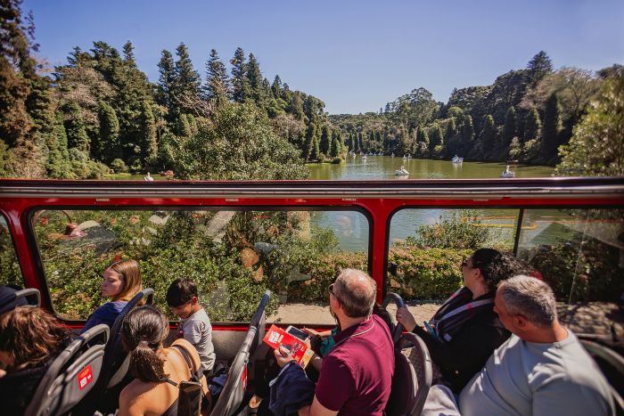 Bustour promove ação solidária em troca de ticket para o passeio