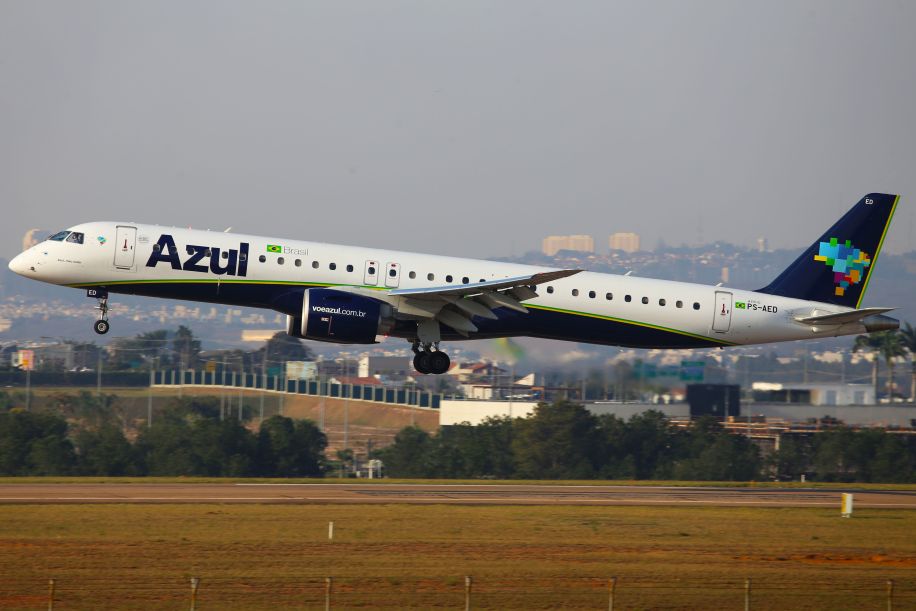 Azul serve 36 mil cervejas