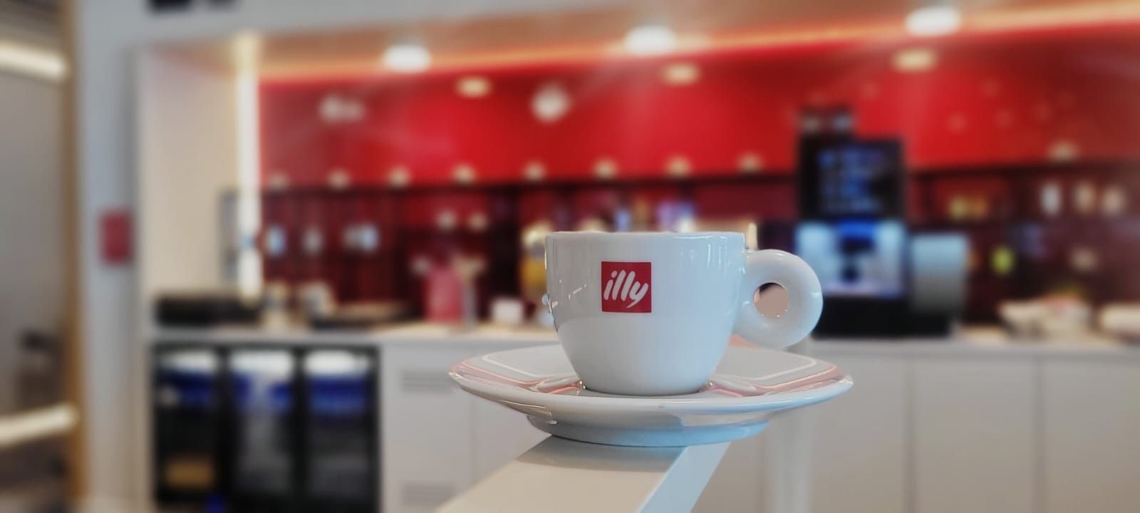 A illycaffè é a parceira oficial de café da Iberia Airlines