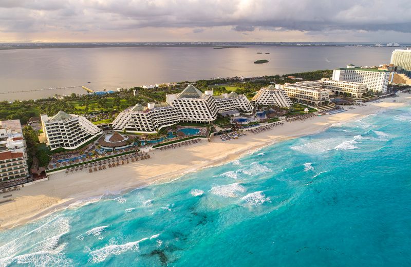Resort da Meliá Hotels International passa por renovação milionária no Caribe