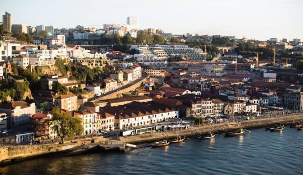 Vila Nova de Gaia: um guia completo para explorar a cidade que tem a melhor vista para o Porto