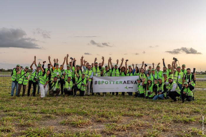 Spotter Aena reúne cerca de 50 amantes da fotografia de aviação no Aeroporto de João Pessoa