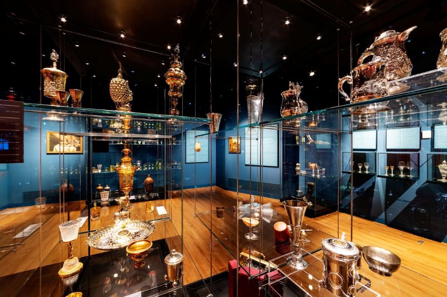 Já pensou em visitar um museu só de copos? Em Portugal isso é possível!