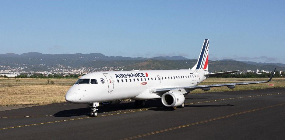 Air France inaugura nova cabine em seu Embraer 190
