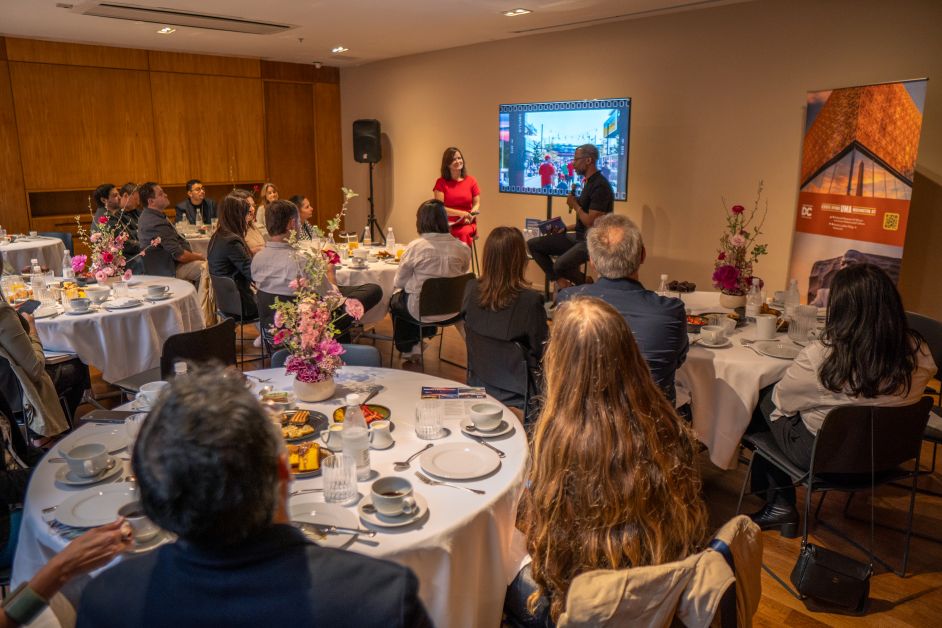 Destination DC apresenta novidades de 2026 para a imprensa em São Paulo