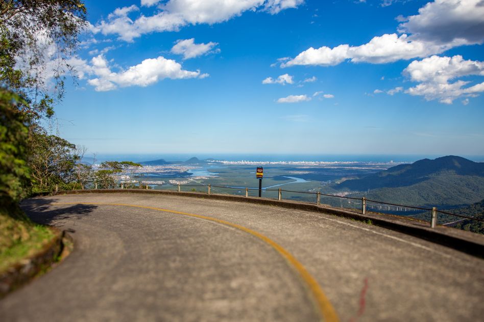 Um dia no Caminhos do Mar: guia prático de visita ao parque histórico que liga o planalto ao litoral