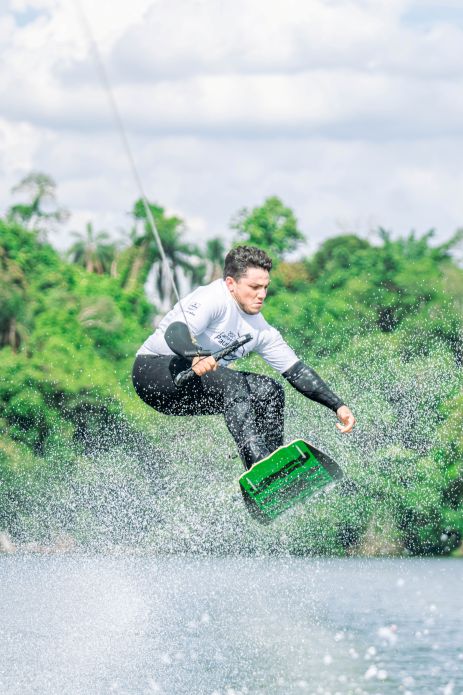Eco Resort em Mairiporã é destino turístico para esportes aquáticos em meio a Mata Atlântica