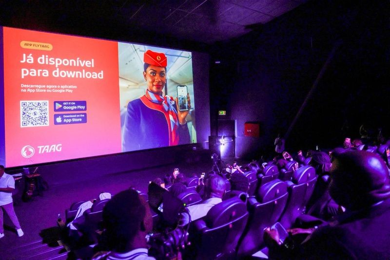 Novo aplicativo “FlyTAAG” permite comprar passagens, fazer check-in online e gerenciar viagens pelo celular 