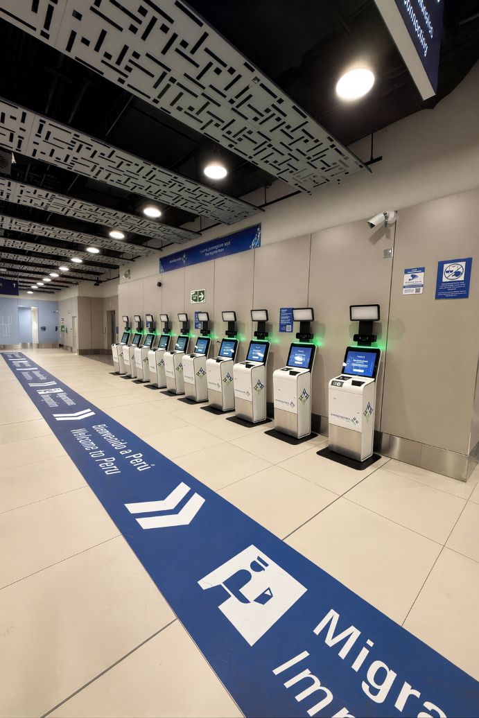 Peru estabelece novo padrão latino-americano com controle automatizado de fronteiras no Aeroporto de Lima