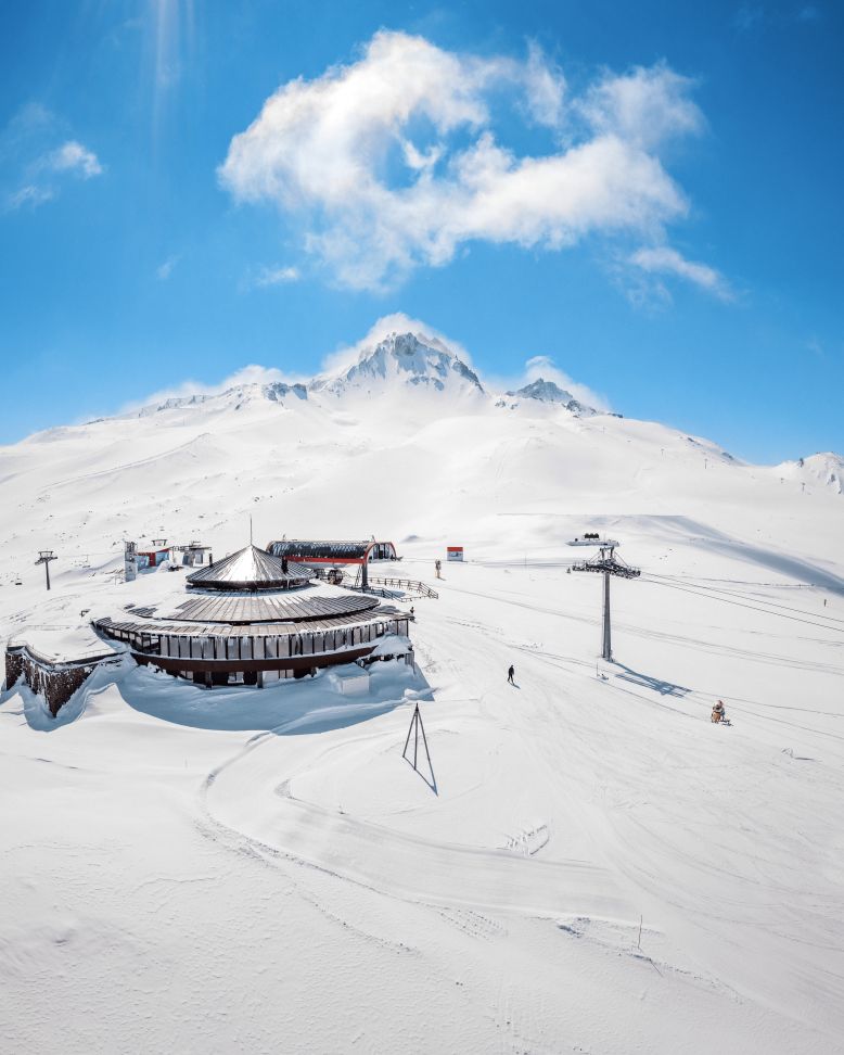 Turkish Airlines conecta brasileiros a destinos de esqui além dos tradicionais