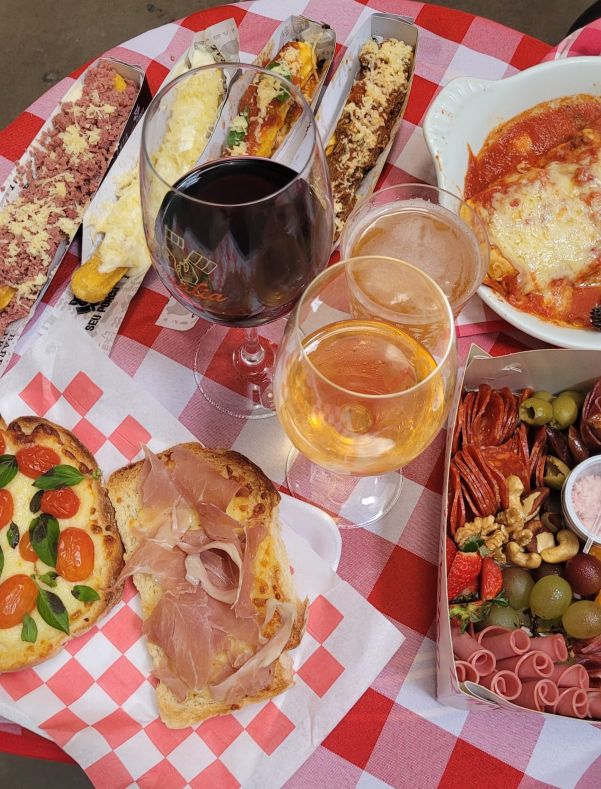 Primeiro semestre no Vale Europeu, em Santa Catarina, tem eventos de cultura de imigrantes alemães, italianos e ode à cerveja