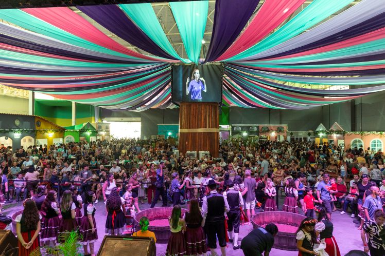 Programação variada e sala multissensorial inédita marcam o segundo final de semana da Festa da Uva de Jundiaí