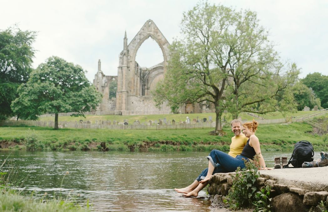 Reino Unido em cena: estreia d’O Morro dos Ventos Uivantes reacende o fascínio pelos dramas de época