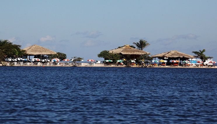 Azul mostra ao Brasil encantos de Alter do Chão com nova rota para Santarém