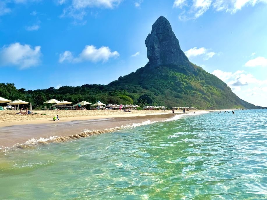 O novo luxo é viver experiências: Fernando de Noronha transforma viagens em memórias inesquecíveis