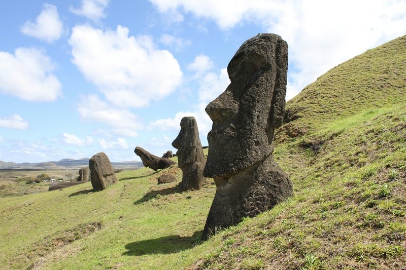 Rapa Nui: o mistério vivo do Pacífico que conquista viajantes do mundo todo
