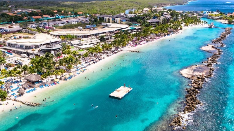 Curaçao estreia na ILTM Latin America 2026 e reforça estratégia no mercado de luxo brasileiro