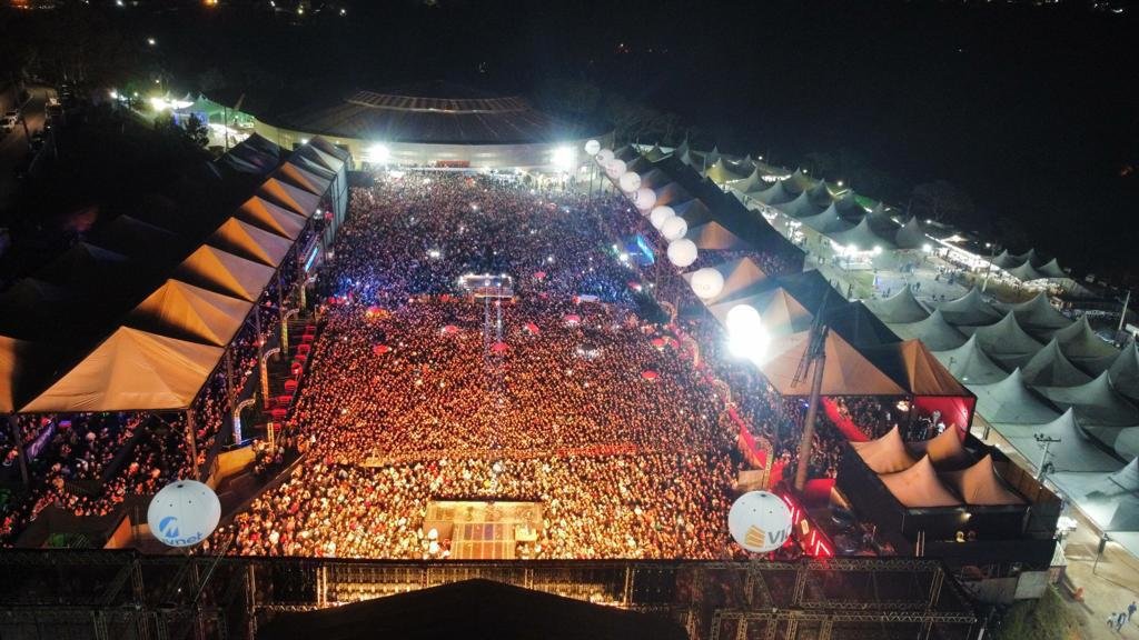 Começa a maior festa do peão da Grande São Paulo; Itapecerica da Serra abre os portões com grandes shows e rodeio