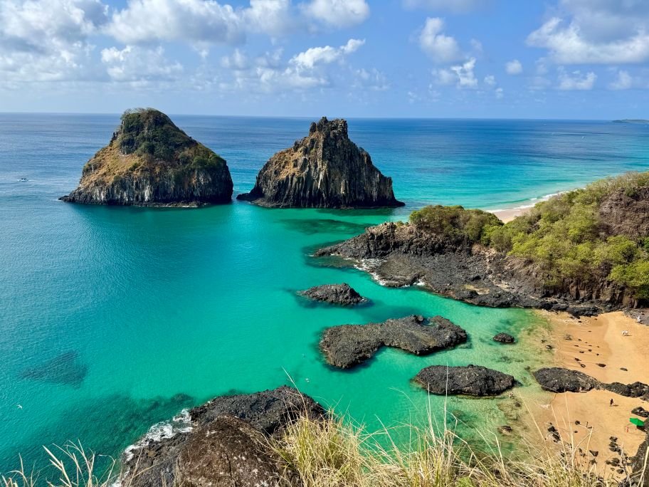 A era do quiet luxury tem cenário brasileiro: Fernando de Noronha