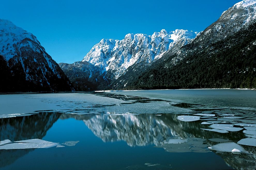 Cruce Andino transforma a travessia entre Chile e Argentina em uma experiência pelos lagos da Patagônia