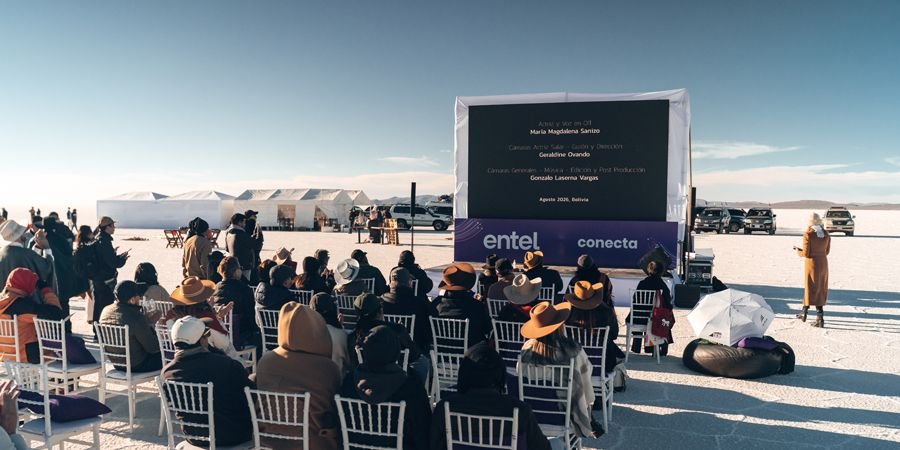 Filme de Almodóvar é destaque na estreia do festival internacional de cinema do Salar de Uyuni