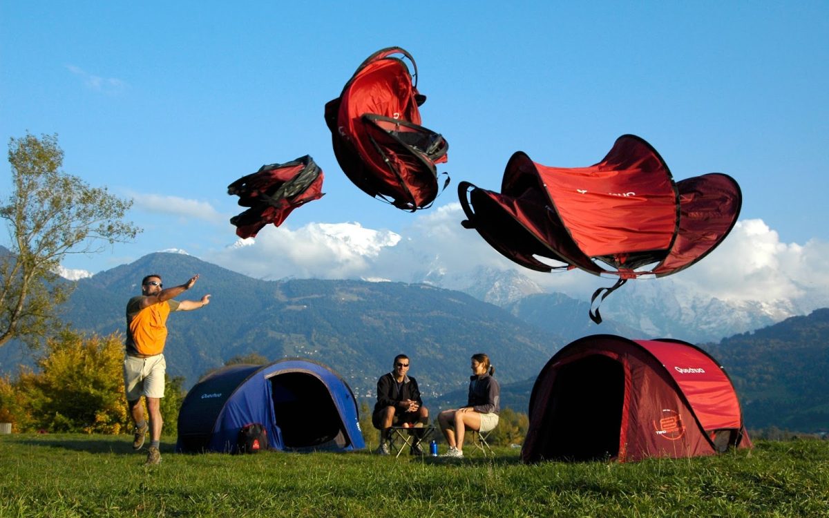 Ícone do montanhismo e do turismo de natureza, Decathlon celebra 20 anos da barraca 2 Seconds e relembra a evolução do produto nessas duas décadas