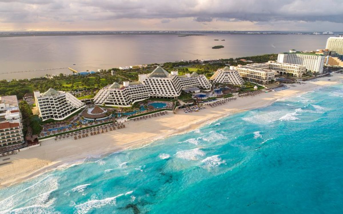 Resort da Meliá Hotels International passa por renovação milionária no Caribe