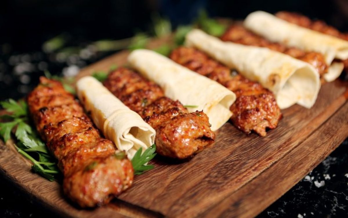 Um país, mil sabores: descubra a Turquia por meio da gastronomia