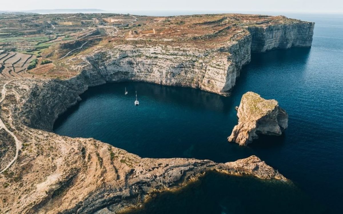 Enola Holmes em Malta