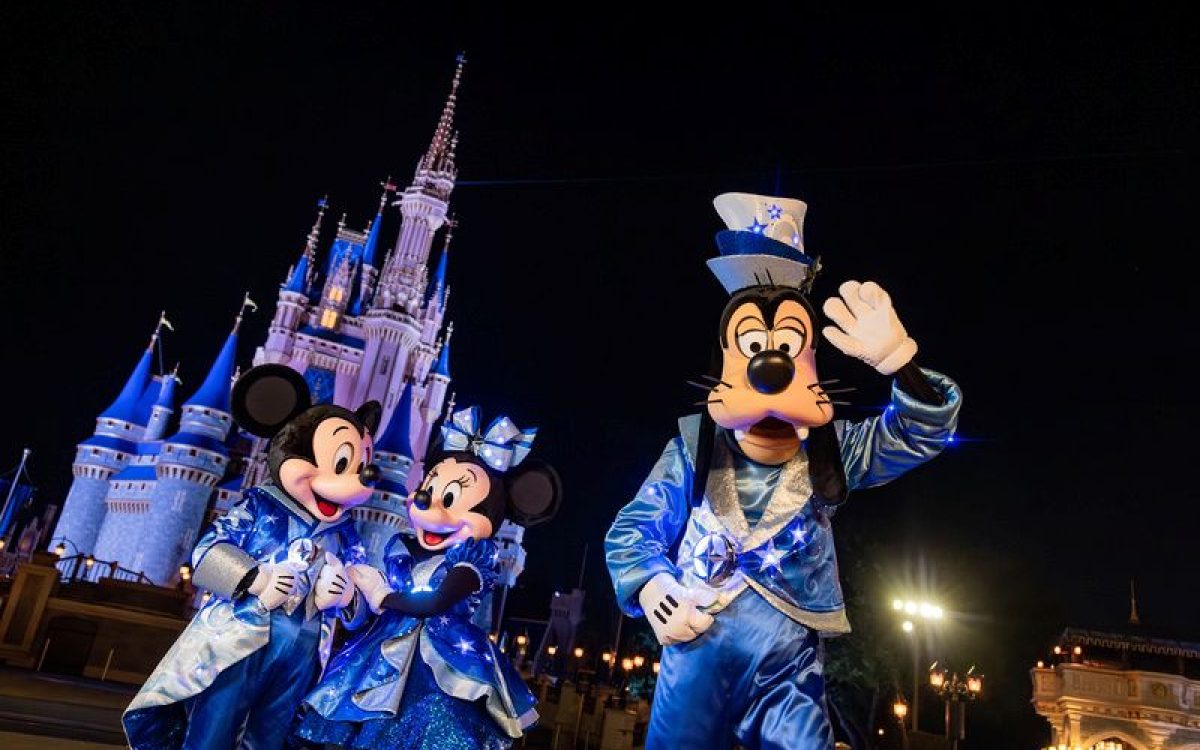 Novo desfile noturno “Disney Starlight: Dream the Night Away” estreia em 20 de julho, no Magic Kingdom Park